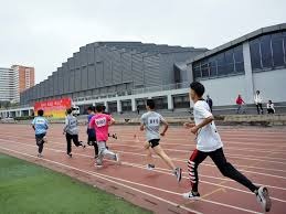 莉莉丝“跨专业”射击赛道，交出高分答卷了？