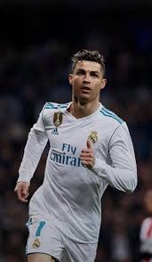 世界杯裁判名单公布：中国裁判马宁入选