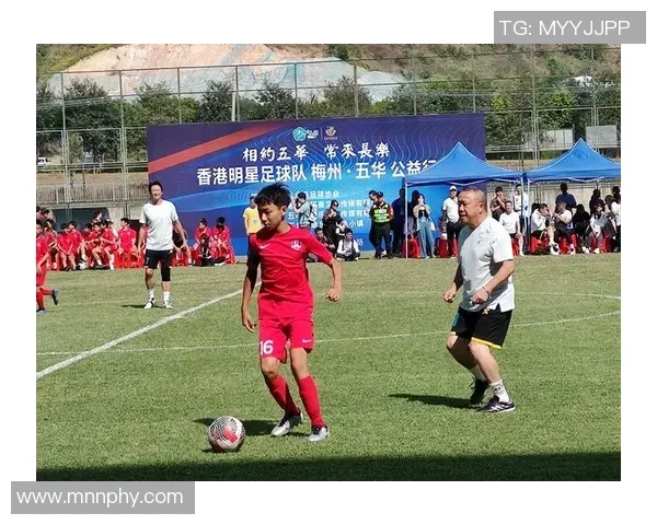 从无名到王牌：一名投手的成长之路